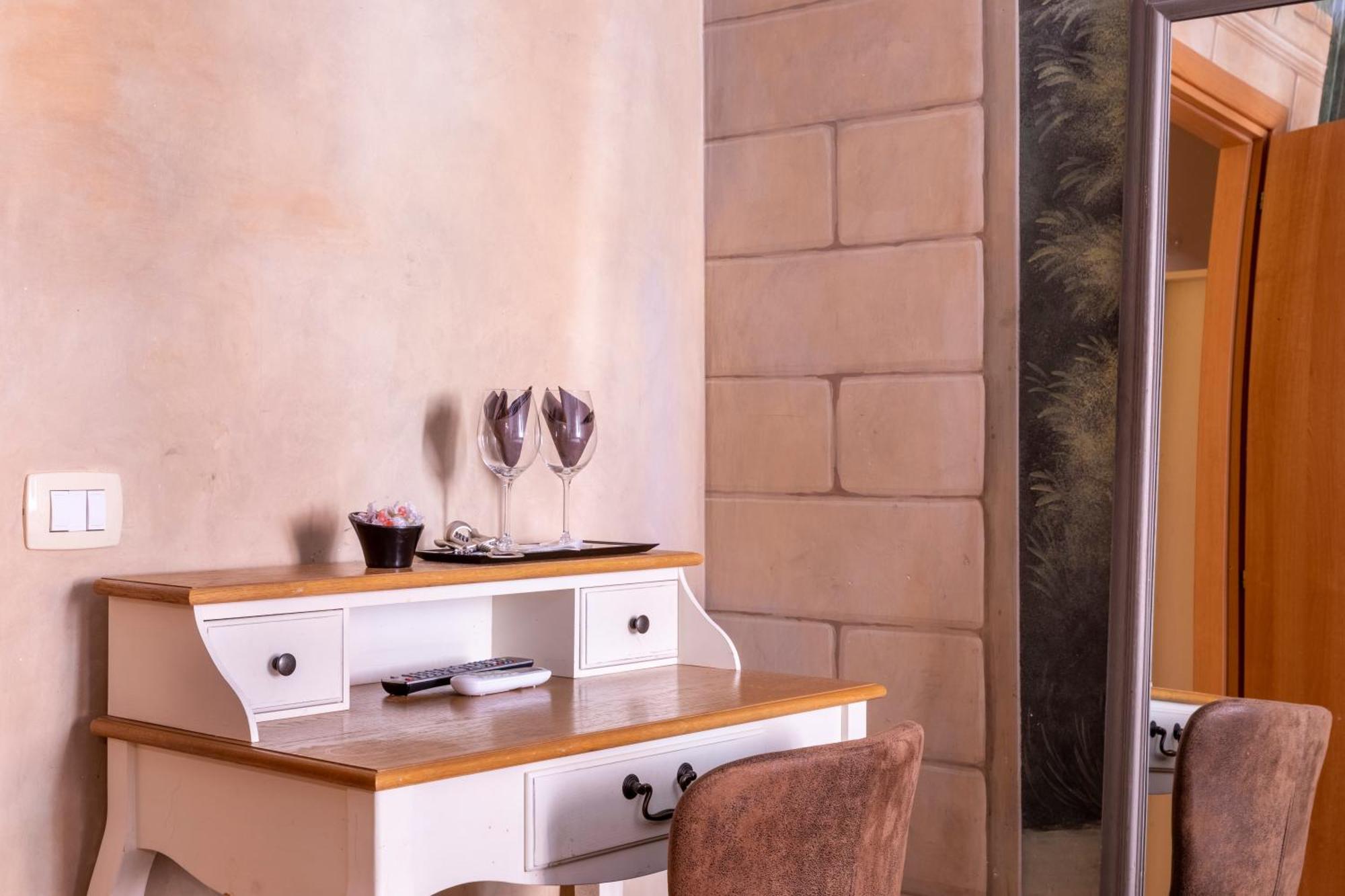 Suites Trastevere Rome Exterior photo